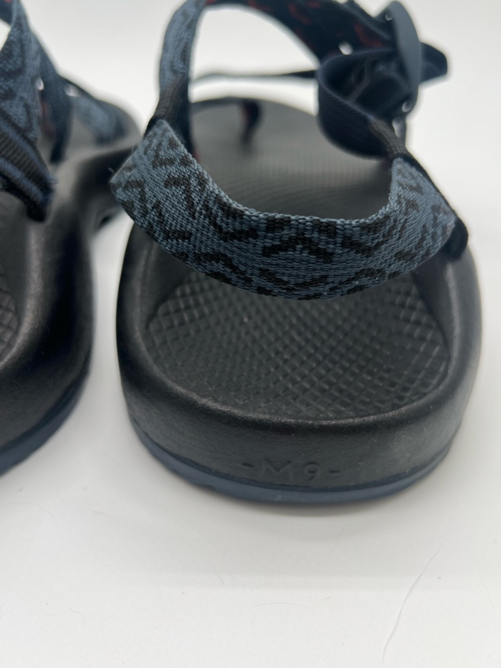Chacos Z2 Men's Adjustable Strap Sandals Navy Black Men's 9 EUC Hiking Strapy - Picture 6 of 9
